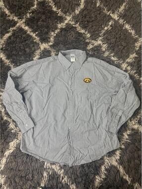 Iowa Hawkeyes Russell Athletic Shirt Men’s XXL Plaid Button Down Vintage